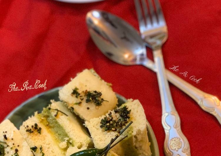 Sandwich dhokla