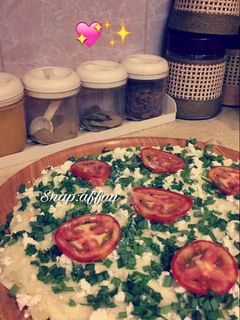 صورة لوصفة بطاطس مهروسة بالجبن والطماطم ✨؛