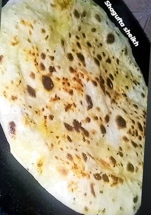A picture of Khasta karara daal bhara parhata.