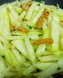 Su hào xào tóp mỡ