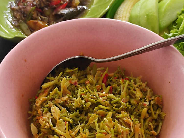 Bagaimana Menyiapkan Tumis Bunga Pepaya / Tumis Kembang Pepaya, Bikin Ngiler