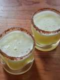 Margarita de naranja agria con destilado de henequén