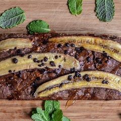 A picture of Mint chocolate chips banana bread 🍌 🍞.