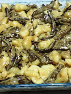 Una foto de Salsa de hongos secos (para acompañar pastas)