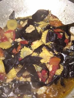 Foto resep Capcay tumis jamur kuping + putren