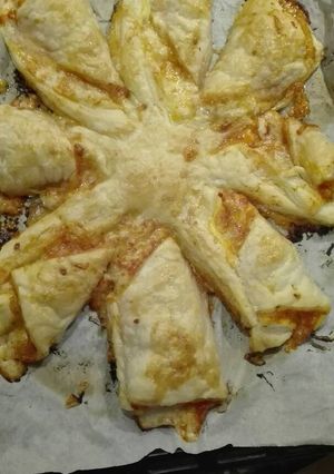 Foto principal de Pizza con forma de estrella
