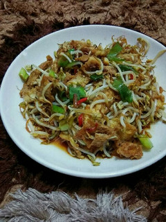Foto resep Dadar Telur Cah Tauge Dapur Vy