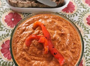 Una foto de Muhammara