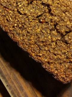 Una foto de Variante del Budín de Avena, pero de banana con cacao amargo