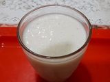जग प्रसिद्ध केळी मिल्कशेक (keli milkshake recipe in marathi)