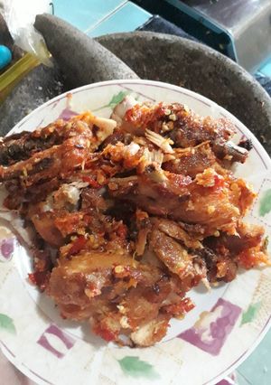 Foto resep Ayam Geprek Maknyusss & Mudah