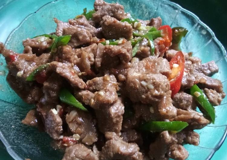 PATUT DICOBA! Resep Rahasia Tumis pedas daging payau