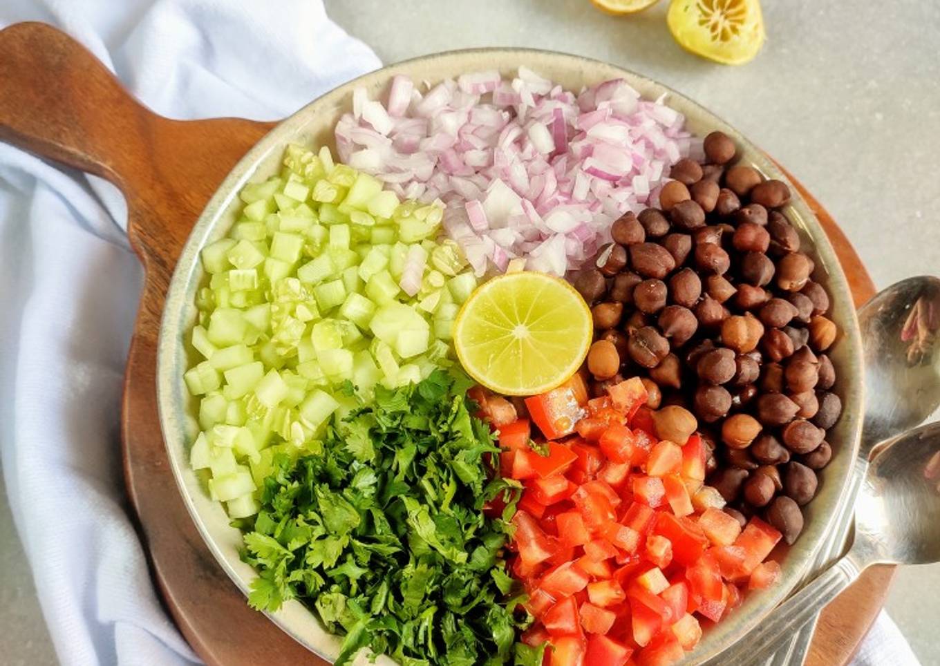 Healthy chana salad