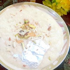 A picture of Lauki ki kheer😋.