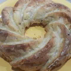 A picture of Pastel de avena y manzana.