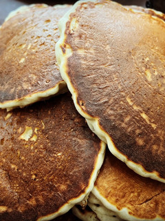 A picture of Fluffy Buttermilk Pancakes.