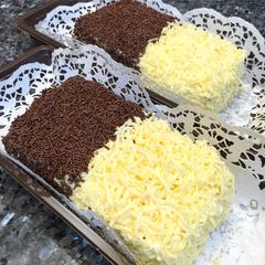 A picture of Basic sponge cake.