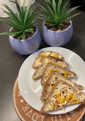 A picture of Cheese spread corn toast 🌽.