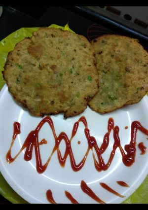 A picture of Matar kacchori.