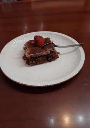 Una foto de Tiramisú de fresa sin huevo