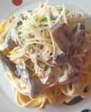 Tagliatelle al huevo con carbonara de champiñón