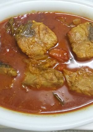 A picture of Fish curry.