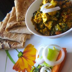 A picture of Paneer Makhan Palak.
