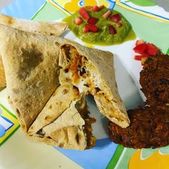 A picture of Burrito with Guacamole.
