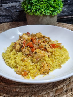 Una foto de SALTEADO SALUDABLE DE POLLO CON QUINOA ❤️