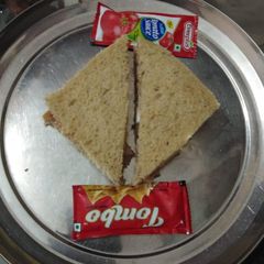 A picture of Sandwich with left over sabji.