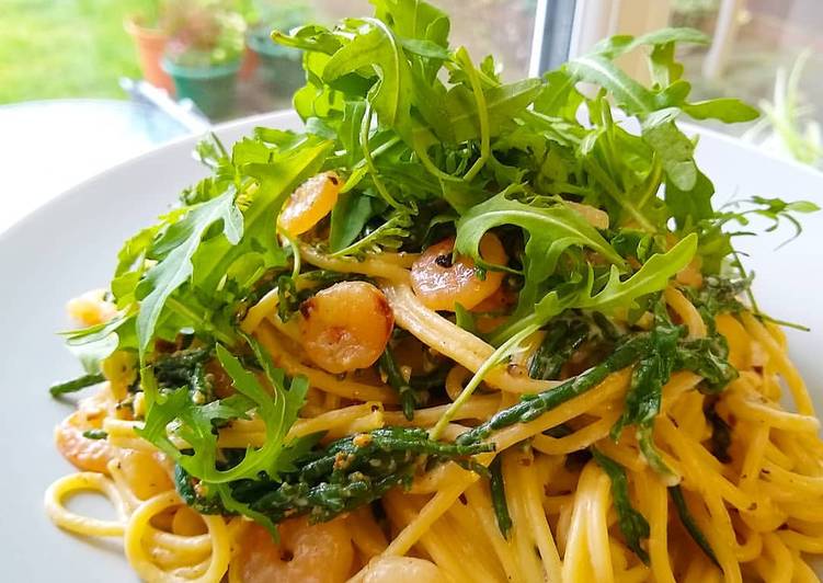 Easiest Way to Prepare Super Quick Homemade Spaghetti with Samphire and Shrimp