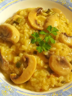 Una foto de Risotto de champiñones y calabacín