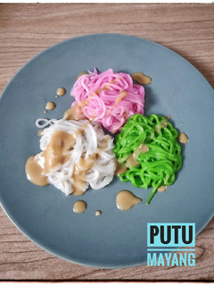 Foto resep Putu Mayang