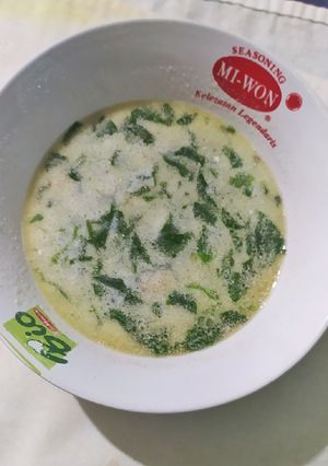 Foto resep Bayam Ayam Cincang Kuah Santan (Menu MPASI 1+)