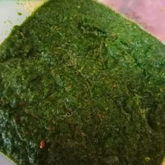 A picture of Hari chutney😋.