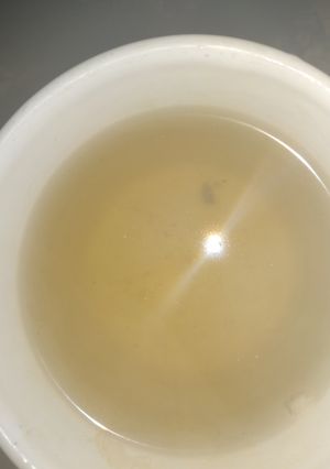 Una foto de Infusión medicinal tropical te 🐱🍒🍇 vegan frutas secas 🍈🍉🍊
