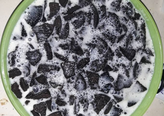 Puding Susu Oreo