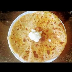 A picture of Aloo paratha.