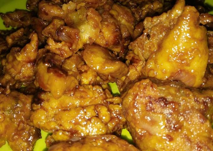 Ayam goreng saus kecap