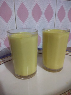 हल्दी वाला दूध (Haldi wala doodh recipe in Hindi) रेसिपी मुख्य फोटो