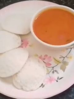 தக்காளி சட்னி (Thakkali chutney recipe in tamil) செய்முறை முக்கிய புகைப்படம்