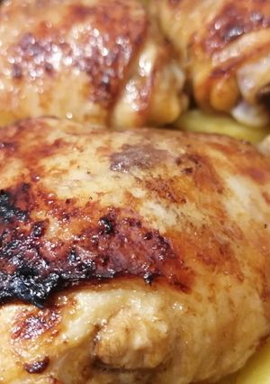 Une photo de Cuisse de poulet sauce soja et miel