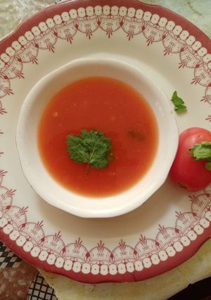 ટોમેટો સૂપ (Tomato Soup Recipe In Gujarati) રેસીપી મુખ્ય ફોટો
