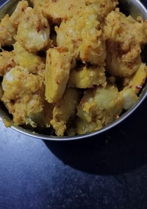 A picture of Arbi ki dry sabji.