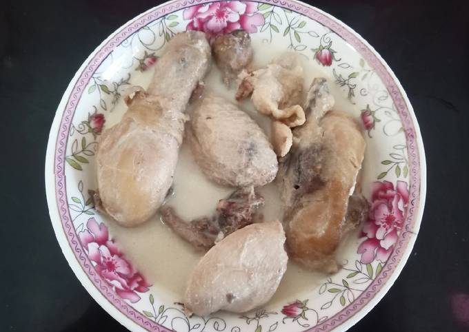 Resep Opor Ayam Kuah Putih Oleh Nur Ekayanti Cookpad