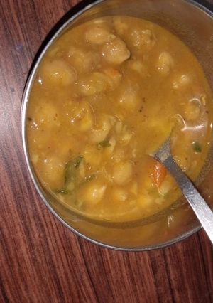 चटपटे छोले (chatpate chole recipe in Hindi) रेसिपी मुख्य फोटो