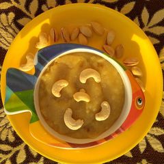 A picture of Aloo Halwa / Potato Halwa.