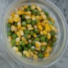 A picture of Corn peas salad.