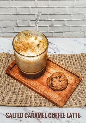 Foto resep Salted Caramel Coffee Latte 🧂☕️🥛