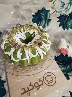 عکسی از دستور کیک اسفناج با کرم مخصوص و بدون فر🍀